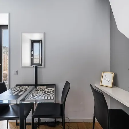 Guestready - Old Design Apartment
